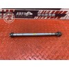 Axe de roue arriere 