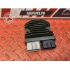 Regulateur de tension 