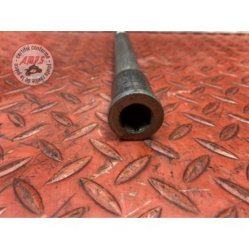 Axe de roue avant 