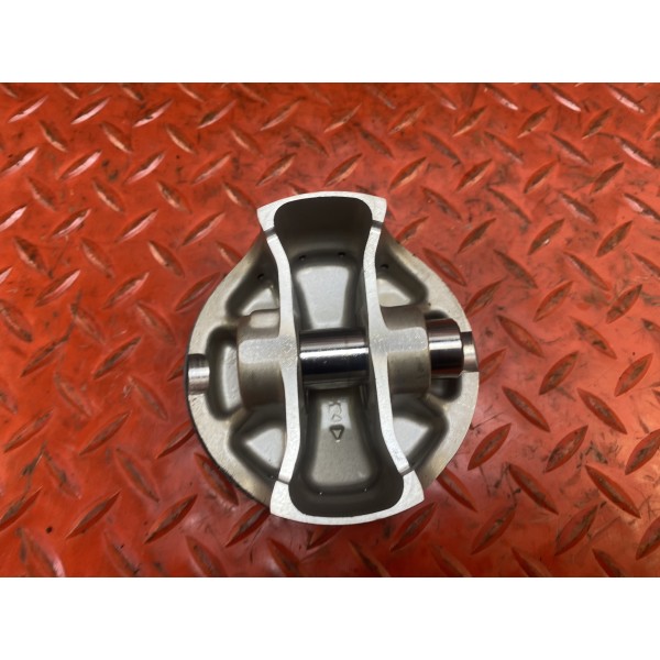 Cylindre piston avant 