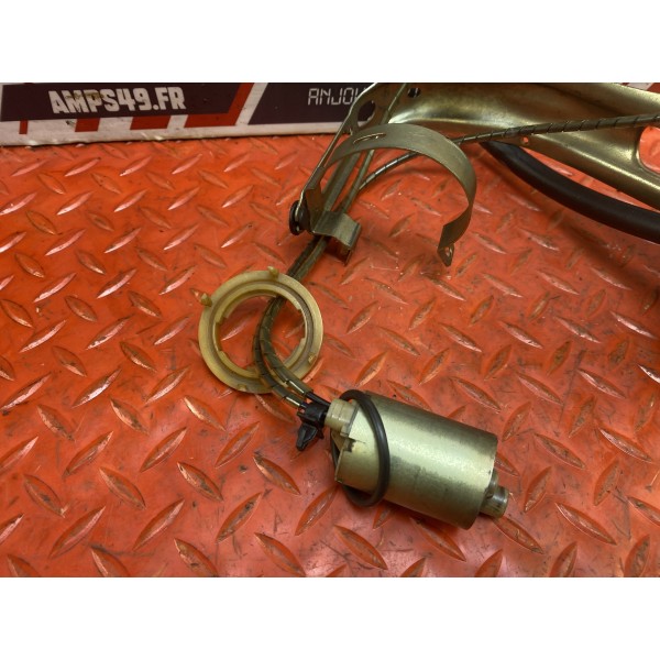 Support pompe a essence Ducati 999 de 2002 à 2004 