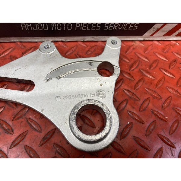 Renfort d'étrier arrière Ducati 999 de 2002 à 2004 