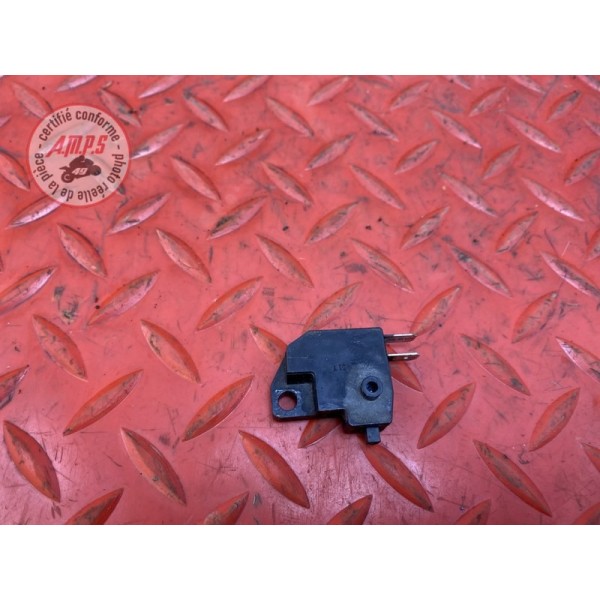 Contacteur de frein avant 