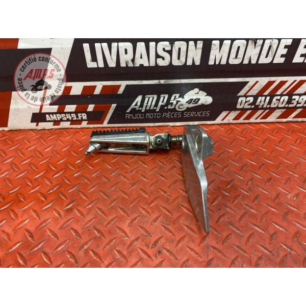 Platine repose pied gauche 