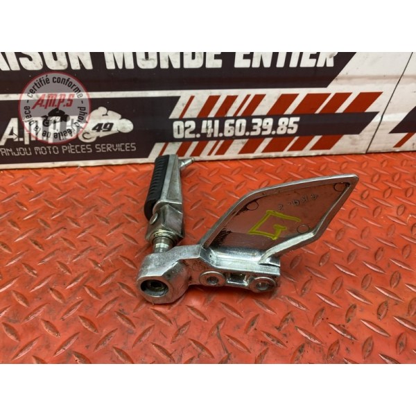 Platine repose pied gauche 