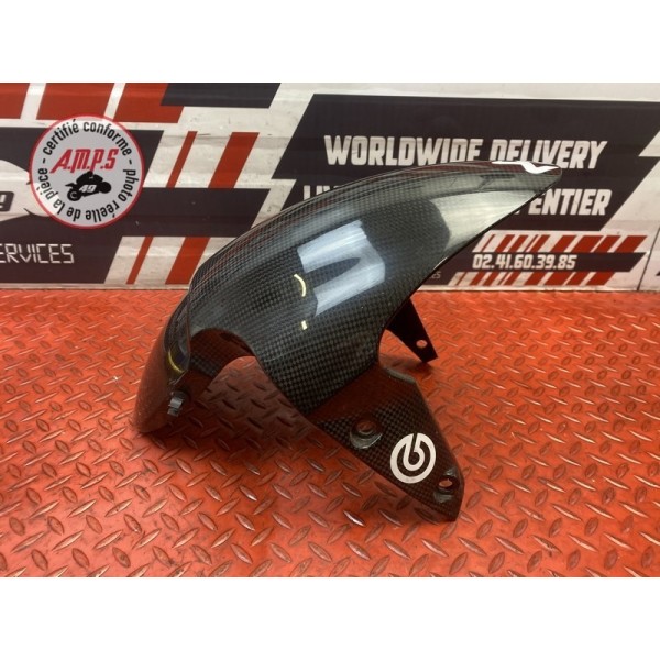 Garde boue avant carbone 