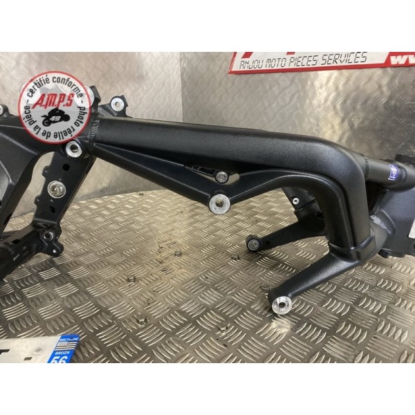 Cadre avec carte grise 