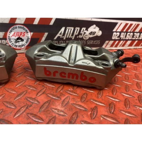 Paire d'étrier de frein avant 