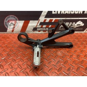 Platine repose pied droite 