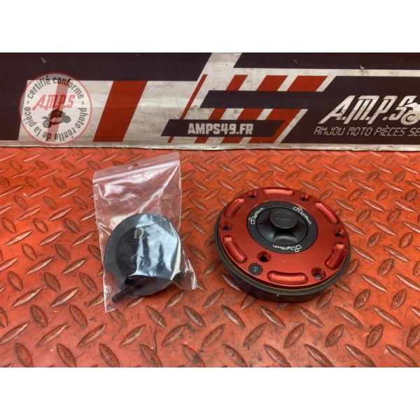 Trappe a carburant LighTech Triumph Daytona 675 2013 à 2016 