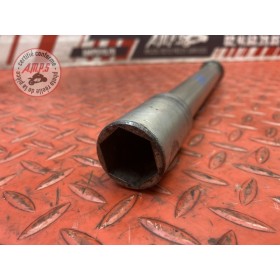Axe de roue avant 