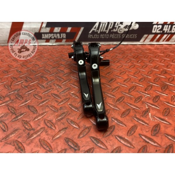 Paire de levier adaptable 