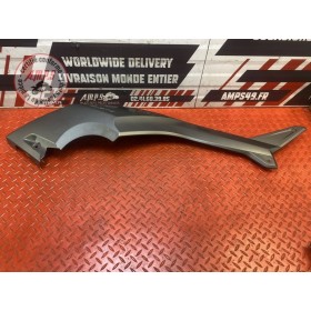 Barre panneau lateral droit 