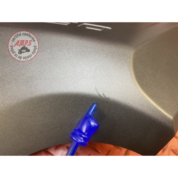 Barre panneau lateral droit 