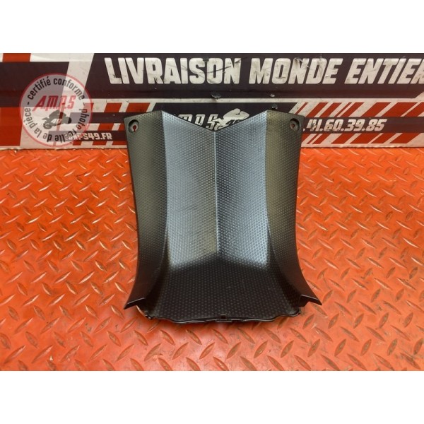 Cache plastique tunnel moteur 