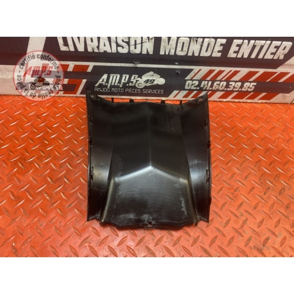 Cache plastique tunnel moteur 