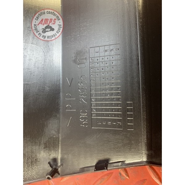 Cache plastique tunnel moteur 