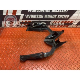 Entourage de feux arrière 