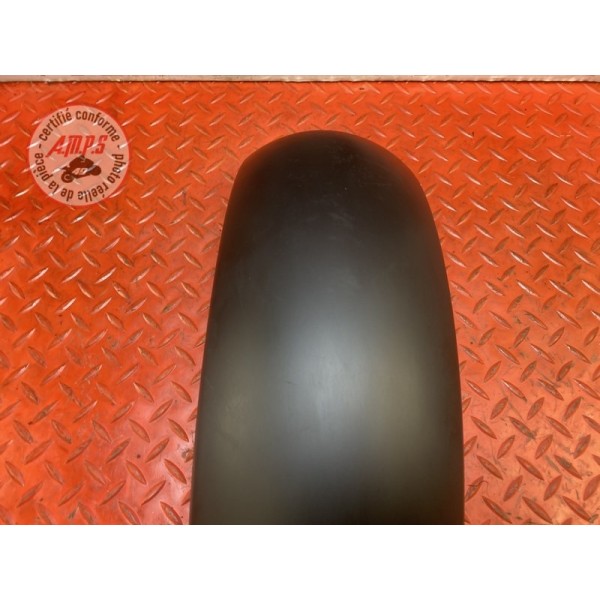 Garde boue avant inferieur 