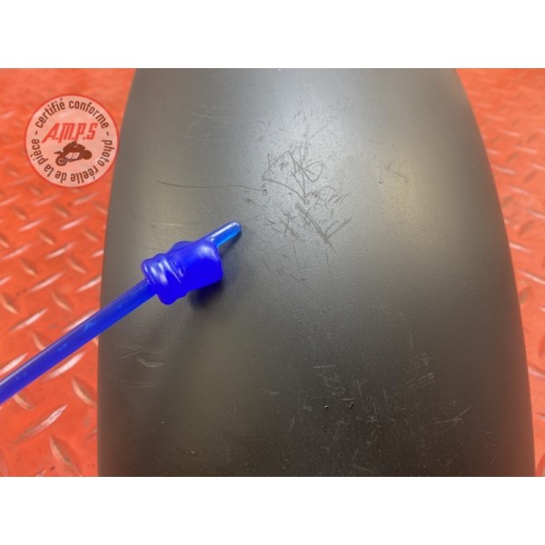 Garde boue avant inferieur 