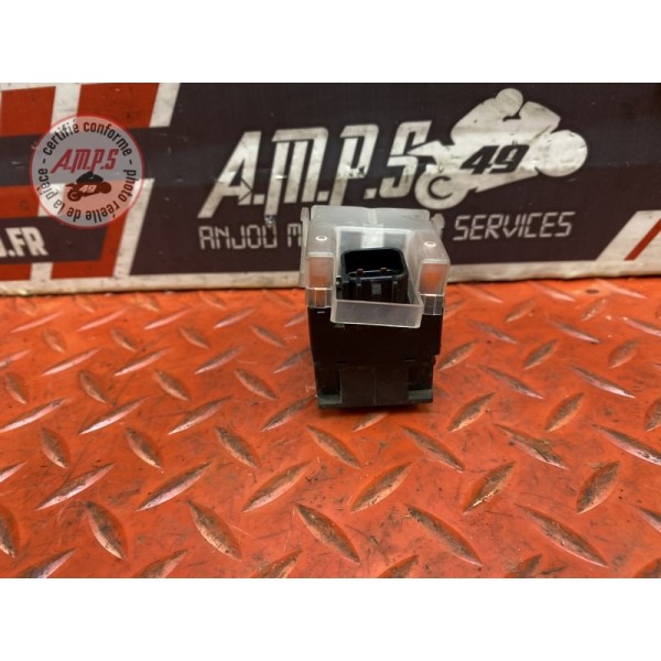 Relais de démarreur 