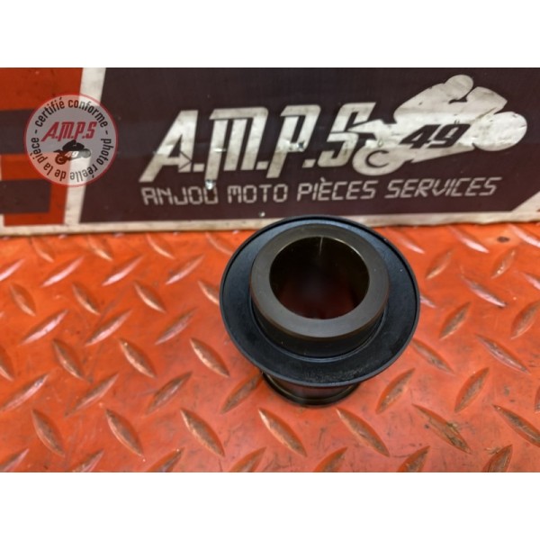 Entretoise de roue arriere 