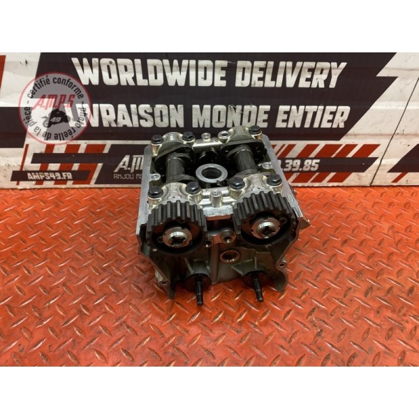 Culasse avec arbre a came arriere 