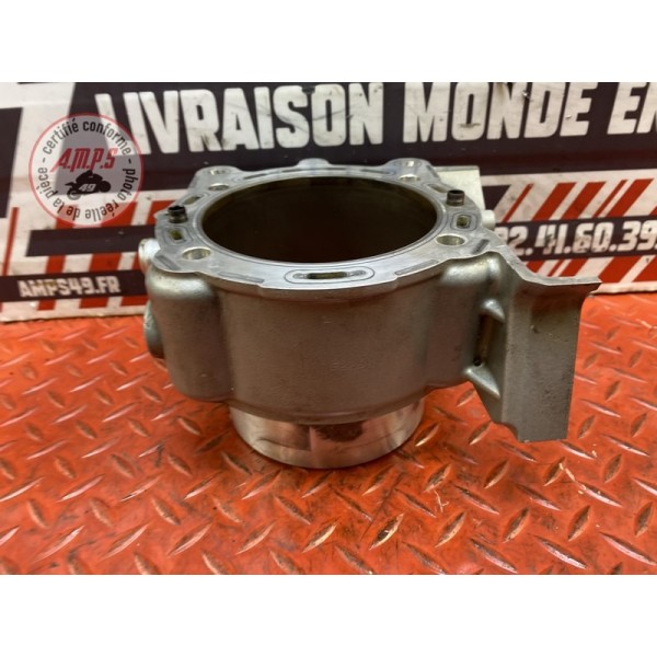 Cylindre piston avant 