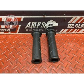 Revetement de poignée avec tube accelerateur 