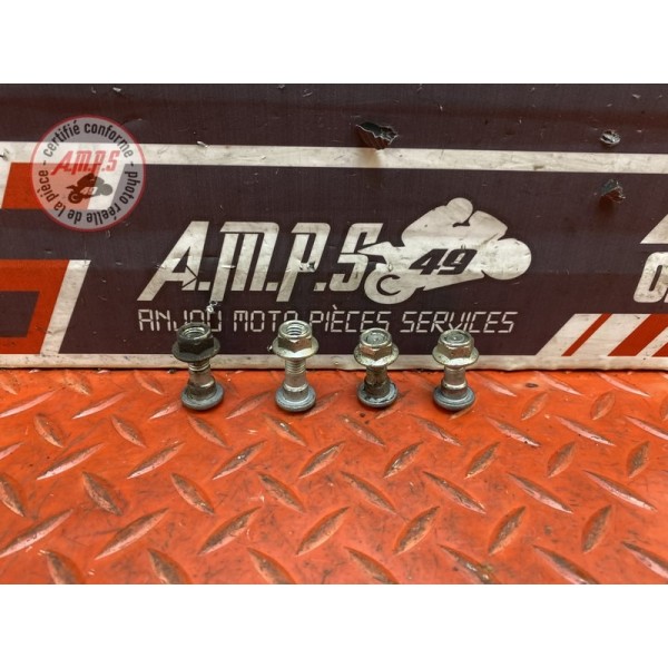 Vis de boucle arriere 