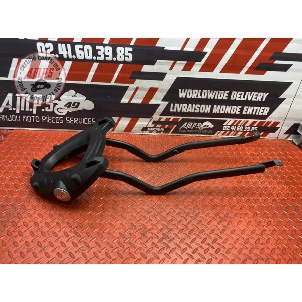 Top case GIVI avec support Triumph Street Triple 675 2011 à 2012 