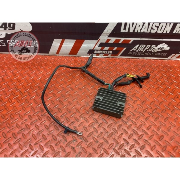Regulateur de tension