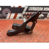 Platine repose pied droite 