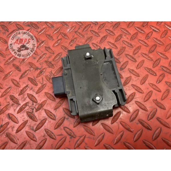 Regulateur de tension 