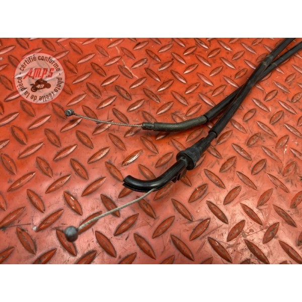 Cable d'accélérateur 