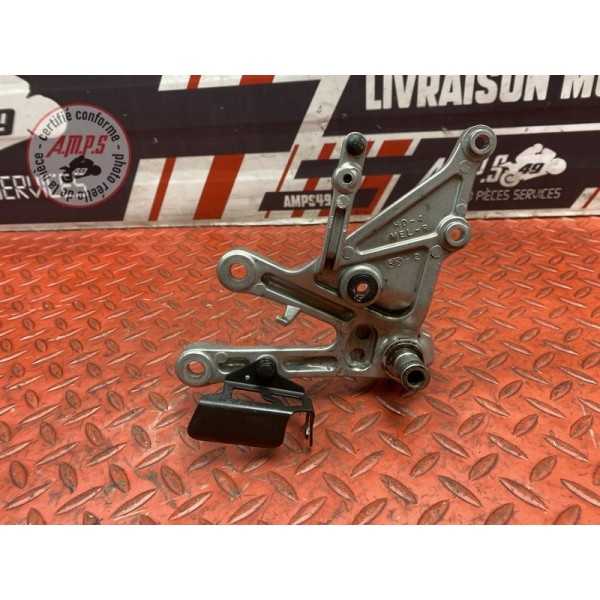 Platine repose pied droite Honda CBR 1000 RR Fireblade 2006 à 2007 