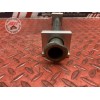 Axe de roue arriere 