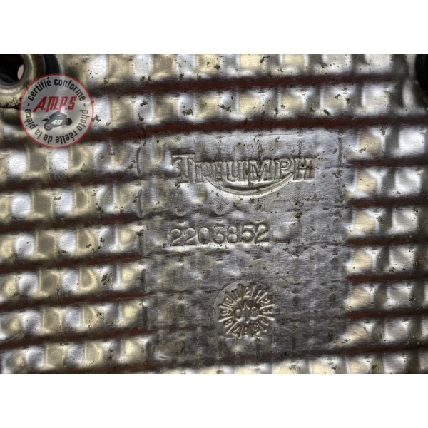 Protection thermique de silencieux 