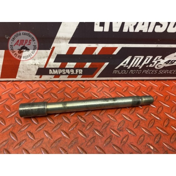 Axe de roue avant 