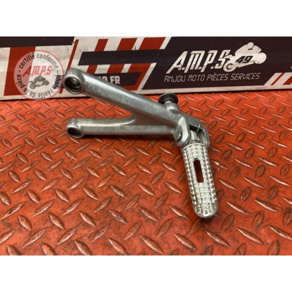 Platine repose pied gauche Triumph 675 Daytona de 2009 à 2012