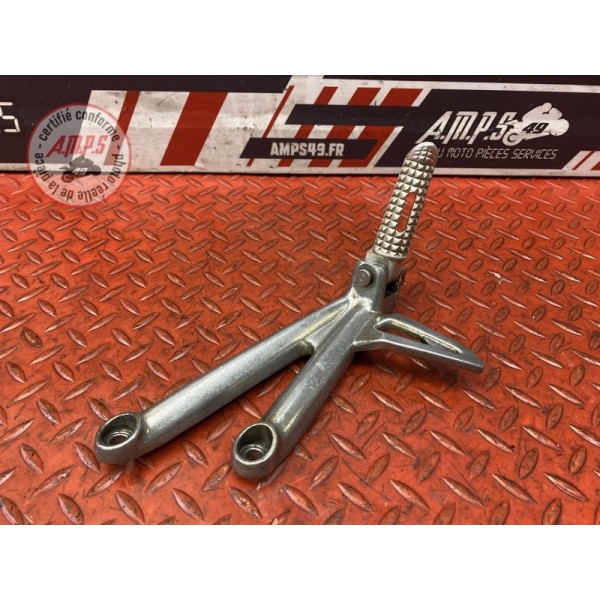 Platine repose pied passager droite Triumph 675 Daytona de 2009 à 2012 
