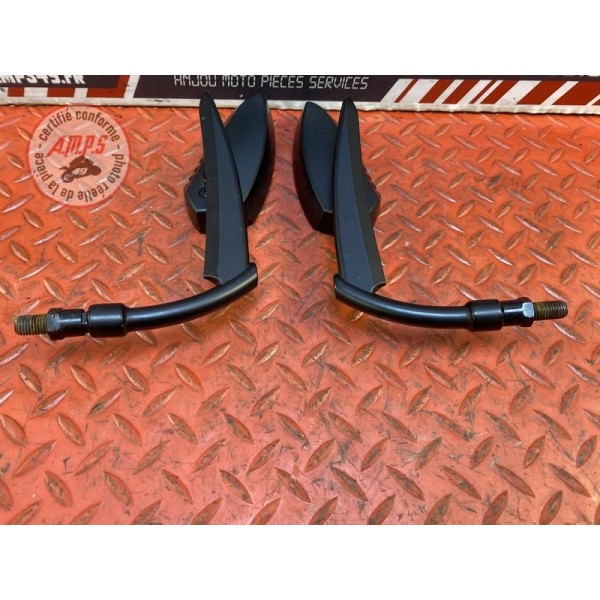 Paire de retroviseur adaptable 