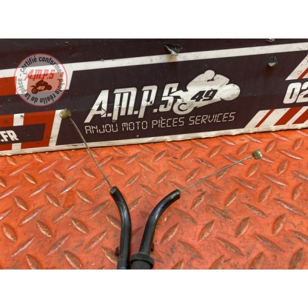 Cable d'accélérateur 