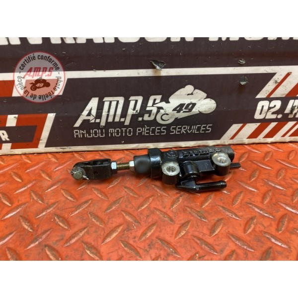 Maitre cylindre de frein arriere Yamaha FZ6 de 2004 à 2006 