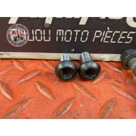 Vis de boucle arriere Yamaha FZ6 de 2004 à 2006 