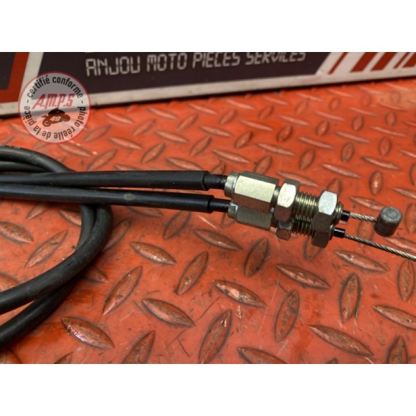 Cable d'accélérateur 