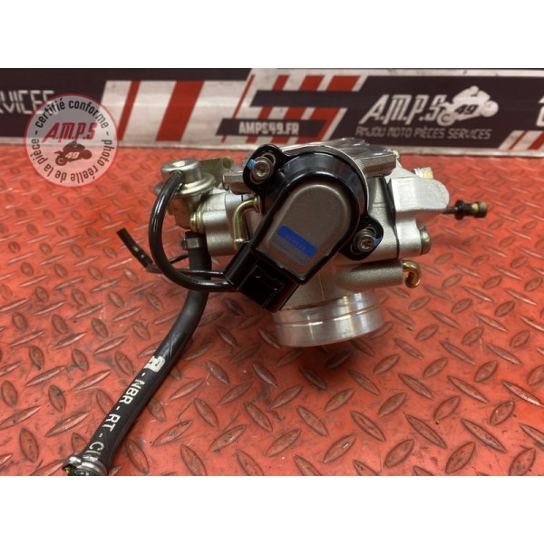 Rampe d'injection Aprilia RSV 1000 1998 à 2003 