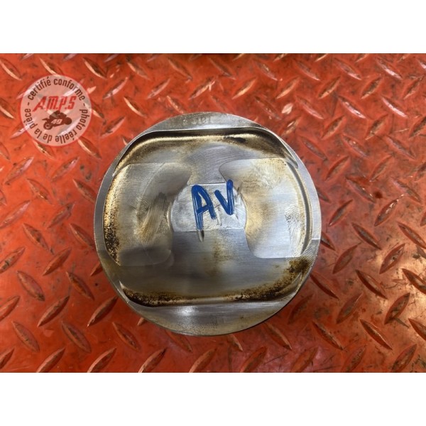 Cylindre piston avant 