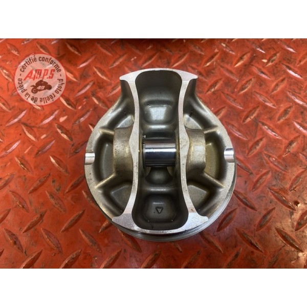 Cylindre piston avant 
