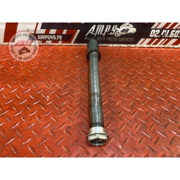 Axe de roue avant 